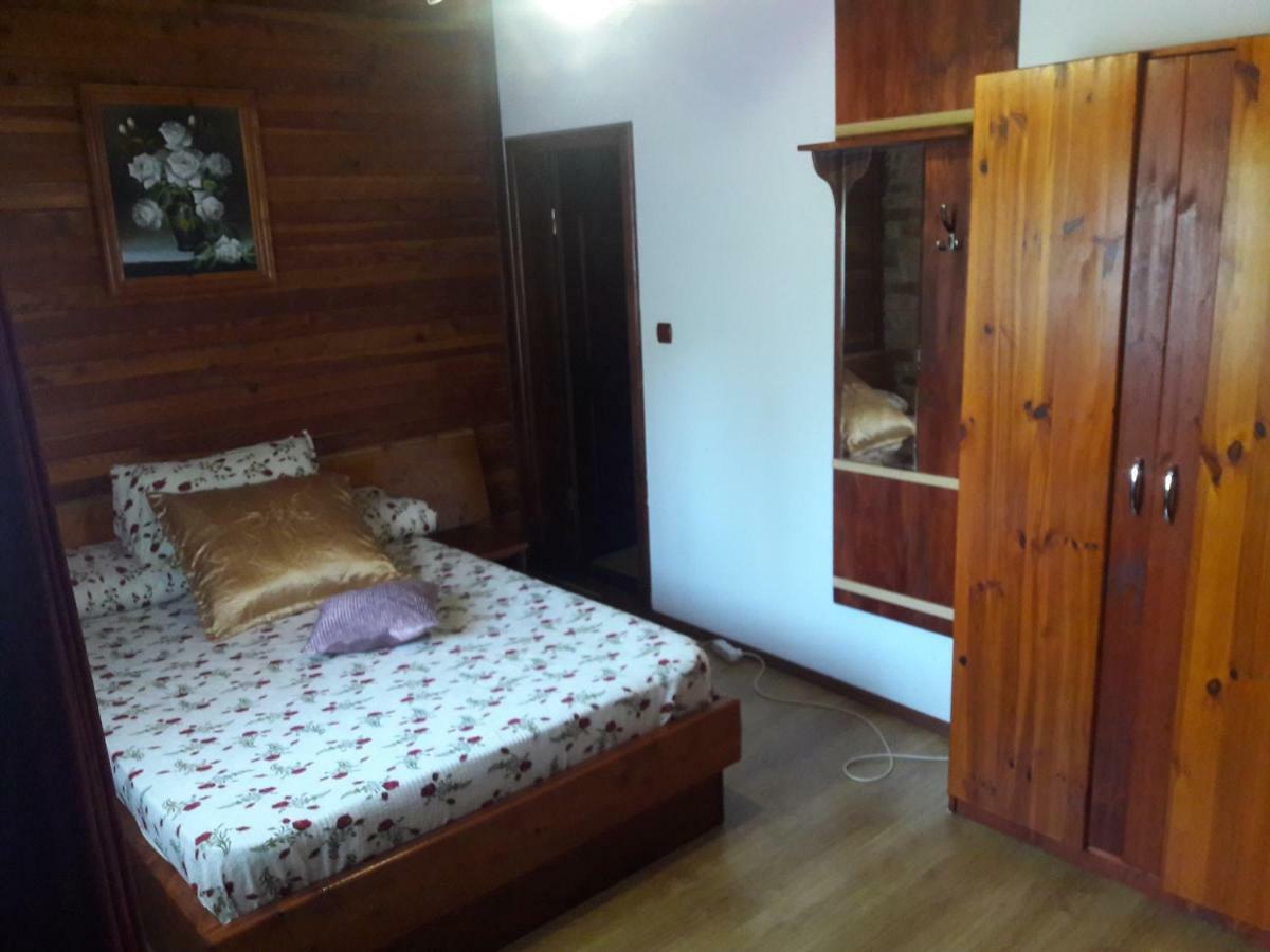 Casa Daos 호텔 Nucşoara 외부 사진